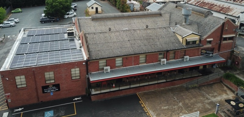 Planta de energía fotovoltaica comercial de 30kW en la azotea